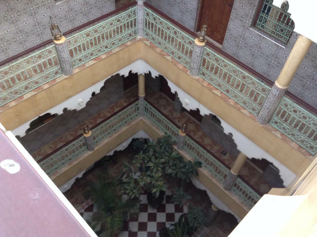 Hotel Faouzi Marrakesch Exterior foto
